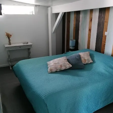 Chez Les Martin Holiday home *