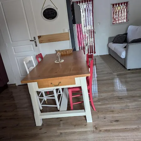 Chez Les Martin Сasa de vacaciones *
